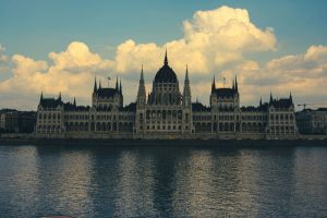Orbán a Blikknek: ezt az embert csak elviselni lehet