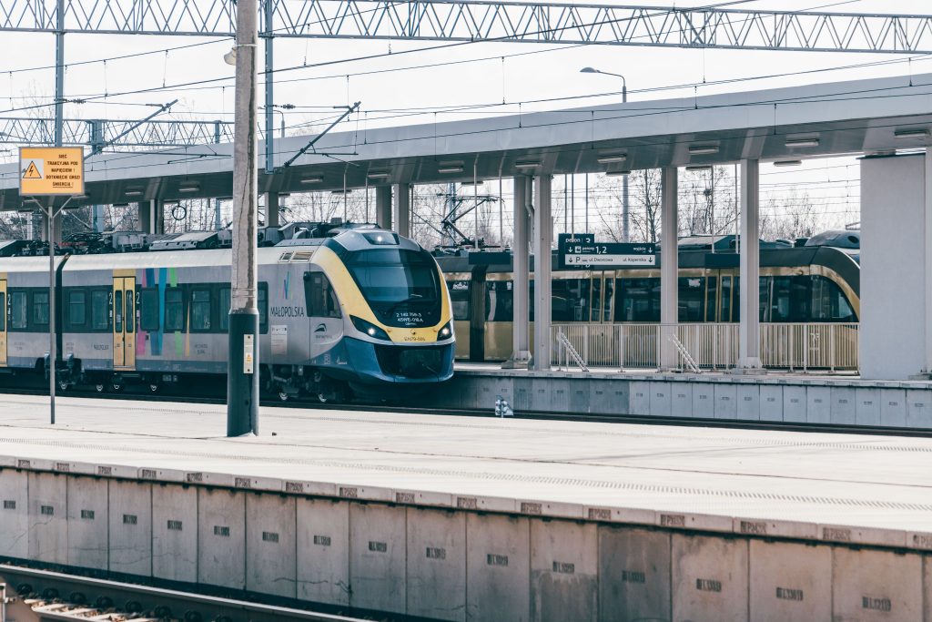 Zöld utat kapott a vasúti megújulás: új HÉV-ek, IC kocsik uniós – Belföld | Budapest