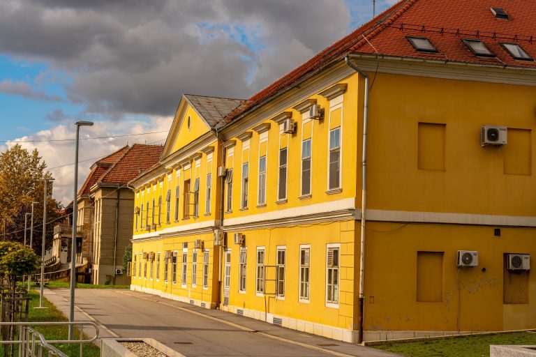 Ősszel visszakerülnek a gyermekvédelemhez a javítóintézetek