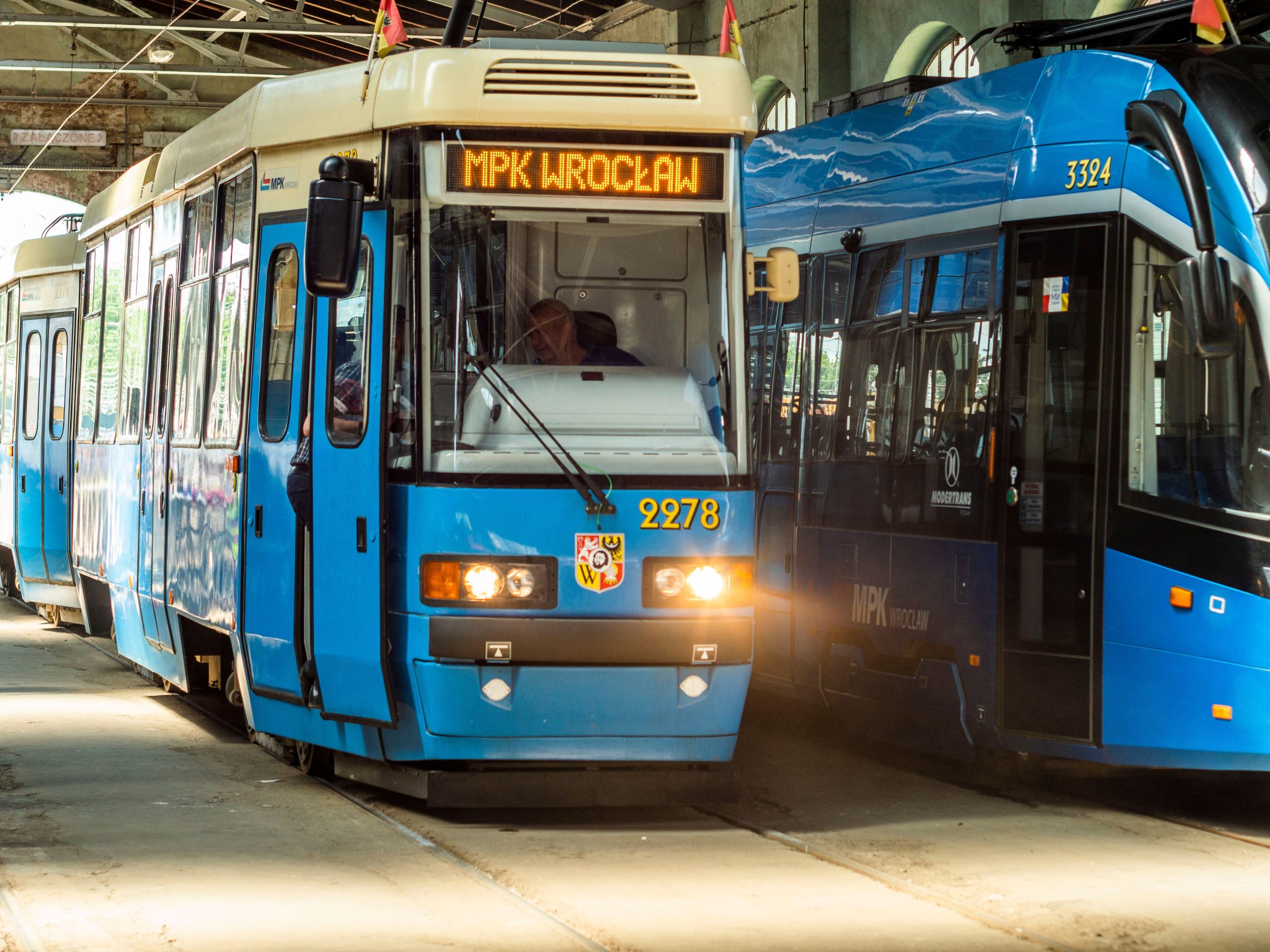 Hűvösvölgyi villamosbaleset: két sérült, pótlóbusz és leállás – Hírek | Budapest