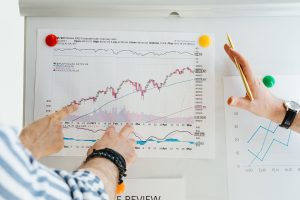 GKI: nyolcéves csúcson a lakossági bizalom, 2002 óta nem voltak