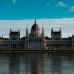 Kormányzati kezdeményezés: rendkívüli ülés jön a parlamentben