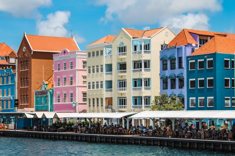 Curacao történelmi debütálás: gólt lőtt a németeknek, majd kapott hetet a vébén