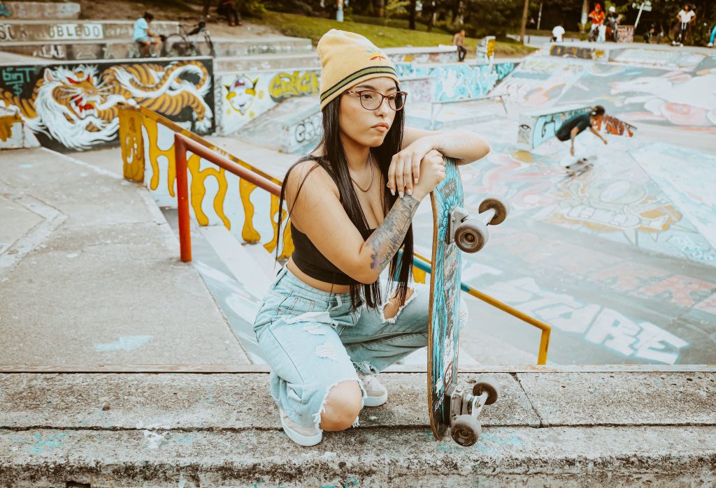 Focivb-botrány: Mia Khalifa dühösen cáfolta az AI-képet – a sapka volt a baj! – Kultúra | Pécs