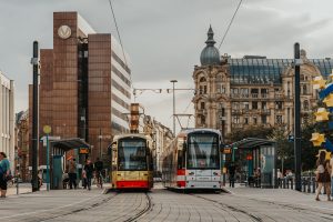 Vb-sokk: Európa küszködik, meglepetések a pályán
