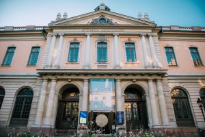 Nobel-díjas Aghion: Az AI forradalmasítja a gazdaságot, de
