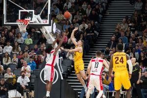 Dávid Kornél: A magyar úttörő, aki Jordannel edzett az NBA-ben