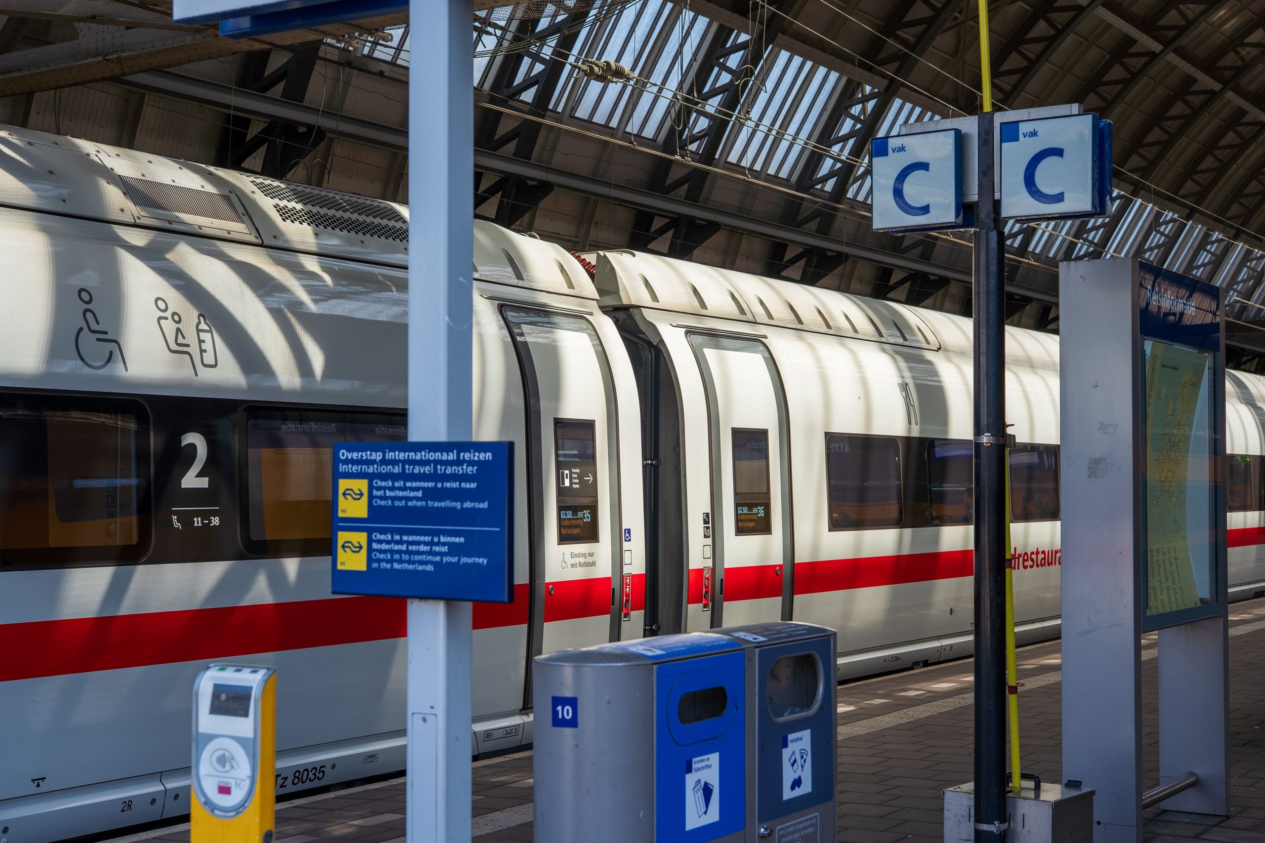 DVSC: Nemzetközi célok, Szűcs-transzfer és kedvező KL-jegyek – Foci | Pécs