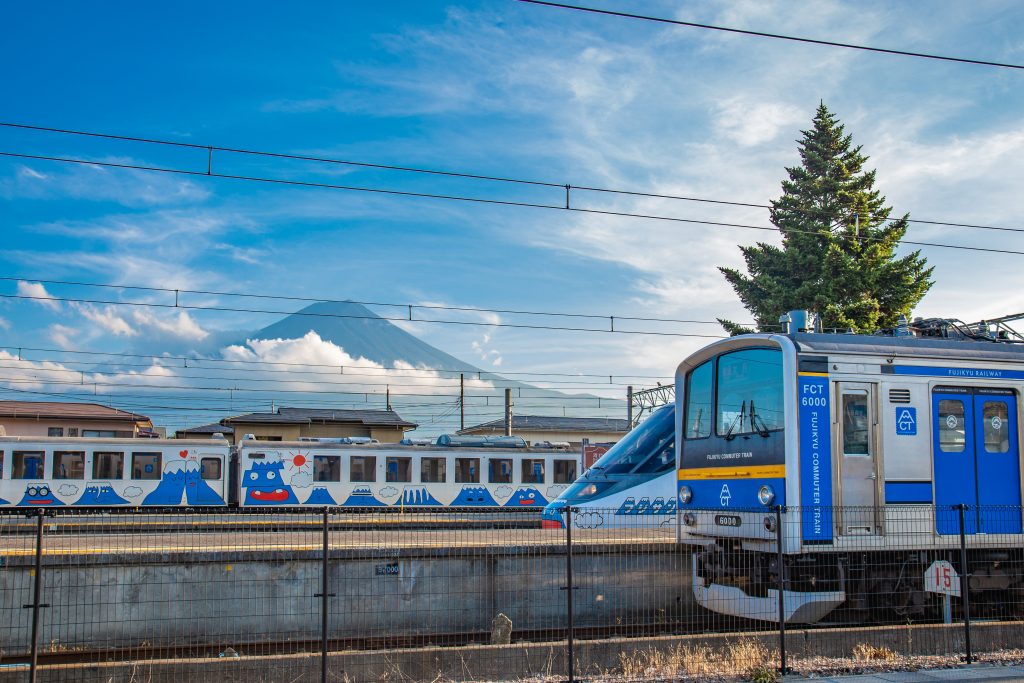Földrengés a Fudzsi lábánál: leálltak a szupervonatok – Külföld | Pécs