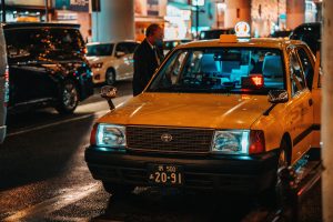 Szigorításra sürgeti a jegybankot a volt japán vezető