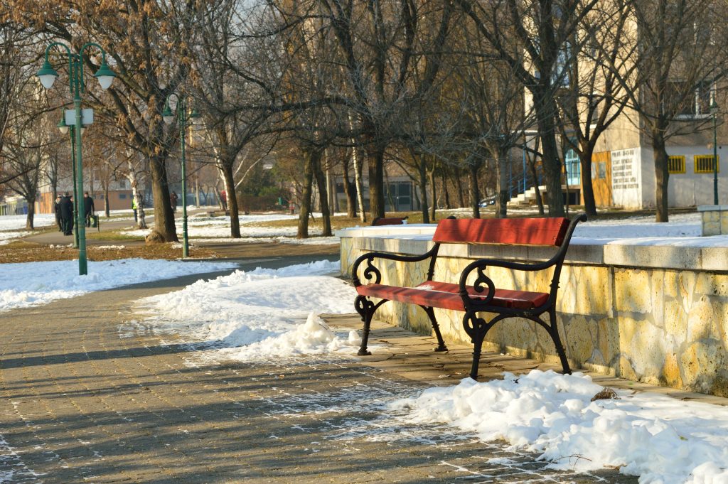 Hajdúdorog: Alkoholtilalom a közterületeken rendőrségi kérésre – Helyi politika | Pécs