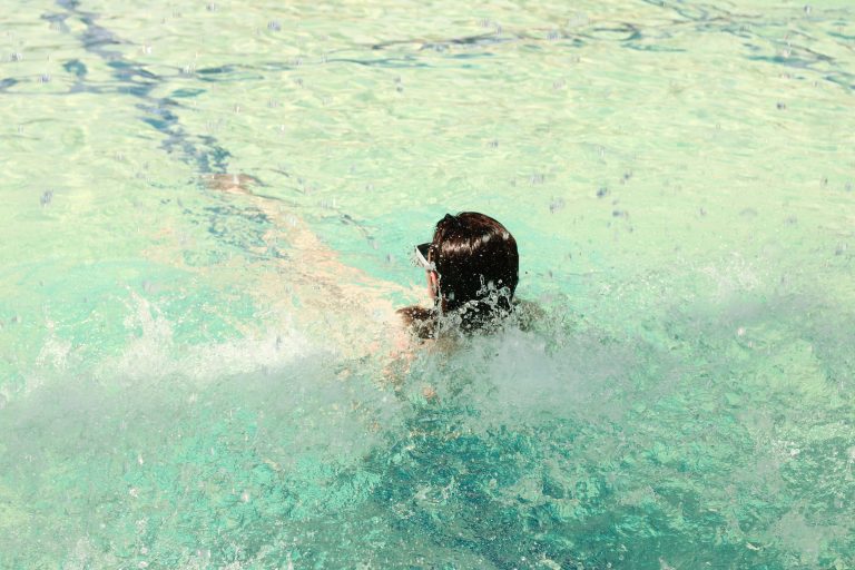 Pécsi Hullámfürdő: Hosszabb nyitvatartás a hőségriadó alatt