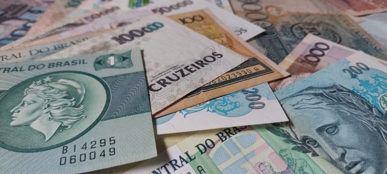 Forint és tőzsde ralizik, Lagarde lemondott az EKB éléről