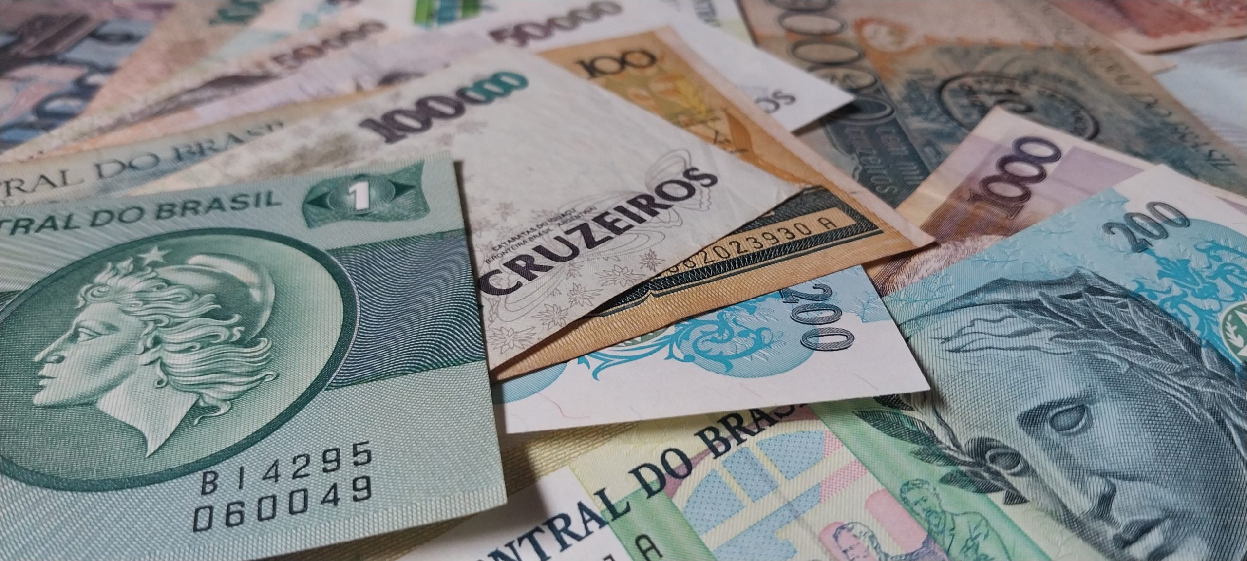 Forint és tőzsde ralizik, Lagarde lemondott az EKB éléről