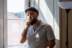 Varga Edit az esti híradójában, Vogyerák távozik