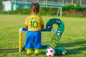 Neymar visszatérése könnyeket csalt, Brazília továbbjutott
