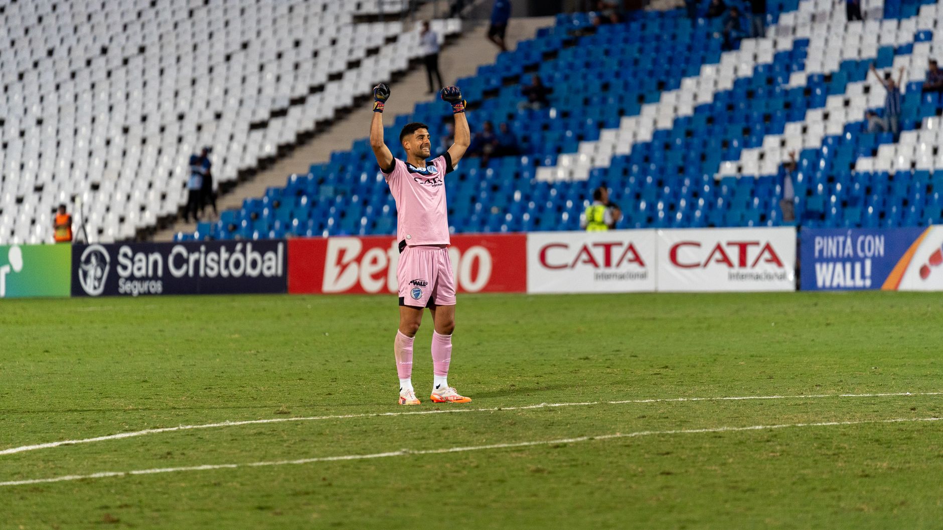 Messi titokzatos könnyei: rekordot döntött, mégis sírt – Foci | Szeged